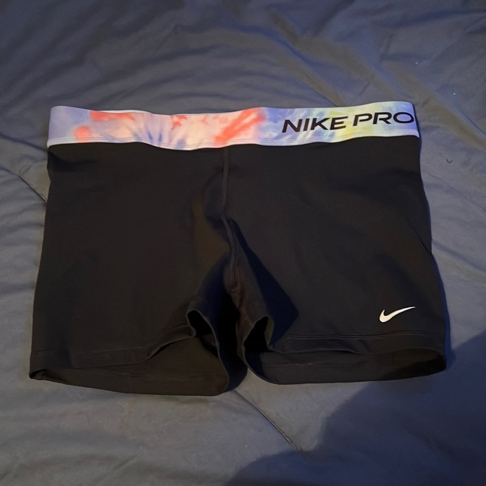 Nike Pro